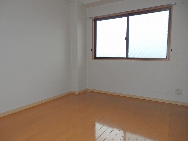 その他部屋・スペース　洋室6帖