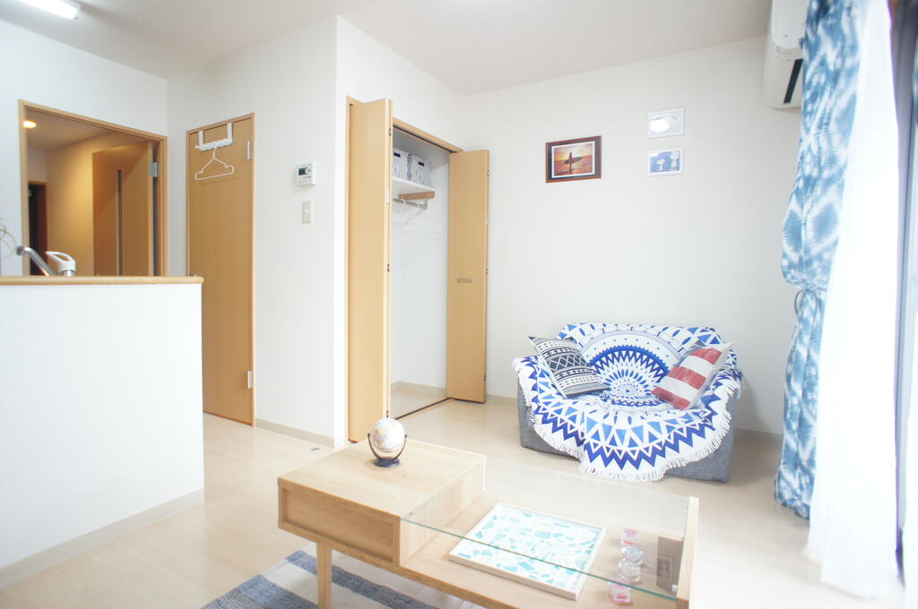 居室・リビング　※家具・調度品は実際にはついておりません