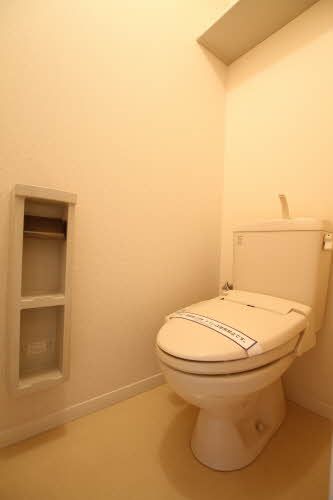 トイレ　トイレを快適に使用できます！温水洗浄便座♪