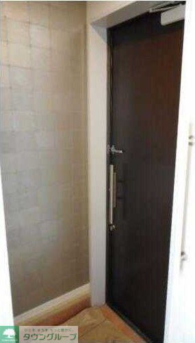 玄関　お部屋探しは【タウンハウジング蘇我店】にお任せ下さい♪