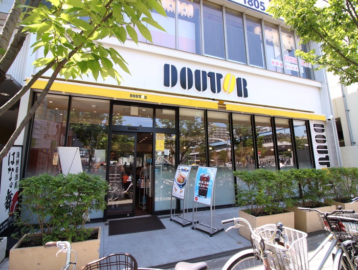 飲食店　ドトールコーヒーショップ（飲食店）まで442m