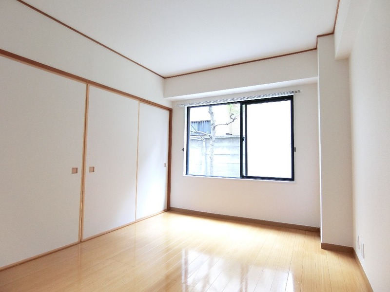 居室・リビング　（別タイプ参考写真）アーバンコートサカスIII　文京区向丘1