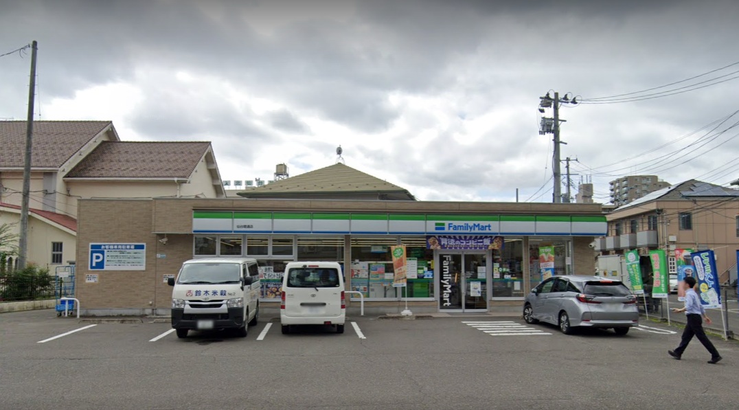 コンビニ　ファミリーマート仙台堤通店（コンビニ）まで491m