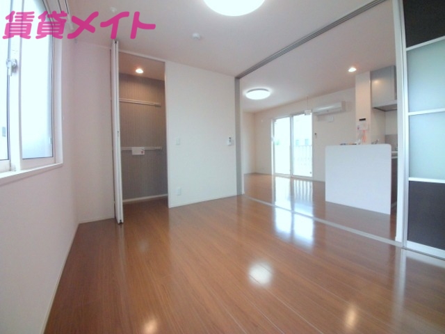 その他部屋・スペース　同物件別室反転タイプ画像