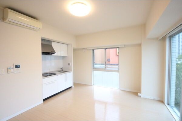 居室・リビング　くじらのゼロ賃貸は＼仲介手数料0円×初期費用最安×全国対応／