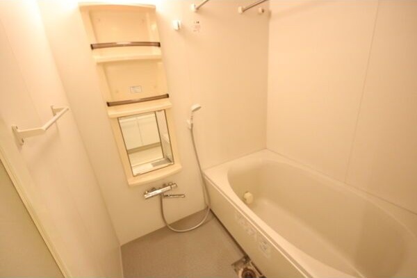 バス・シャワールーム　名古屋で一番初期費用の安い賃貸専門の不動産会社です(^^)