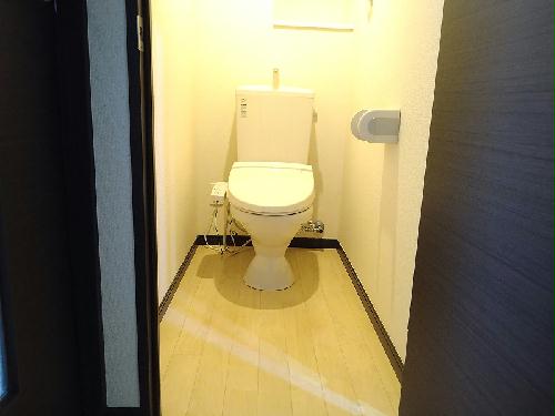 トイレ　温水便座付き