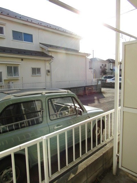 バルコニー　テラス