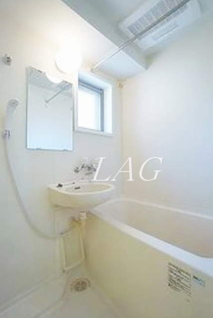 バス・シャワールーム　お風呂です。