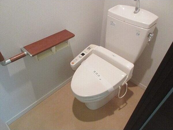 トイレ　ライオンズヒルズ田端不動坂　北区田端１