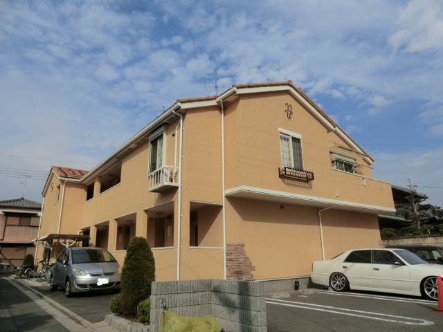 建物外観　TVモニター付きインターホン完備☆