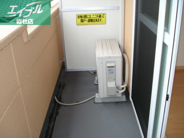 バルコニー　ベランダ