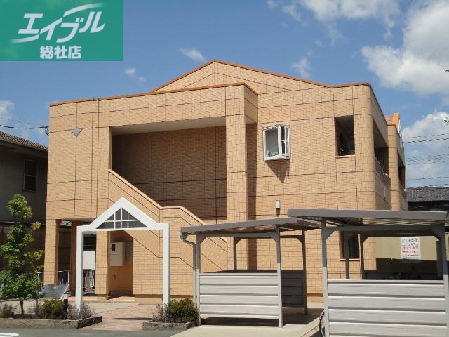 建物外観　外観写真（昼）