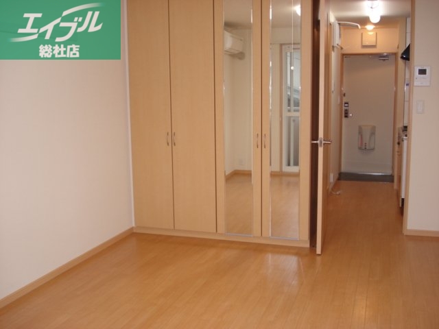 居室・リビング　洋室