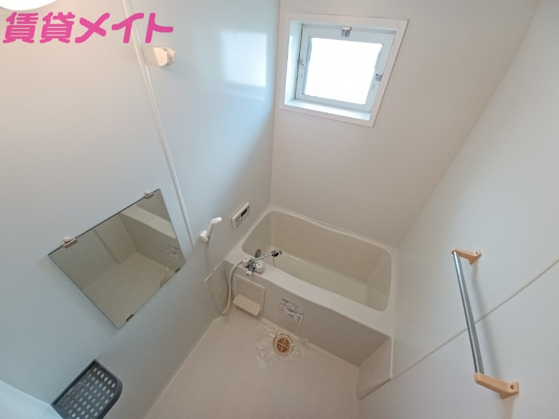 バス・シャワールーム　別部屋参考写真です。