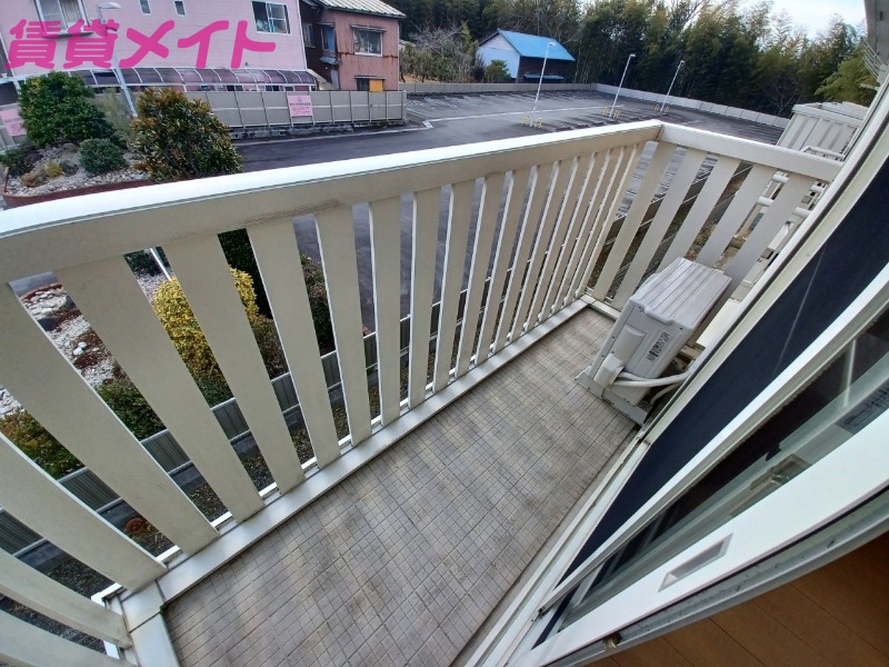 バルコニー　別部屋参考写真です。