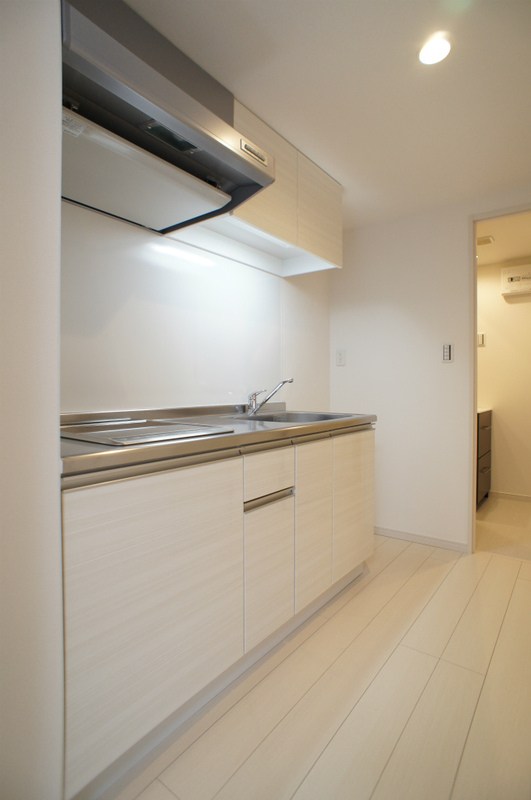 キッチン　お手入れがラクチンなIHコンロでお料理も楽しめます♪