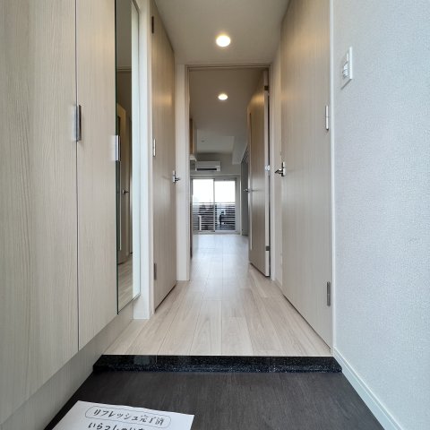 玄関　同仕様タイプです