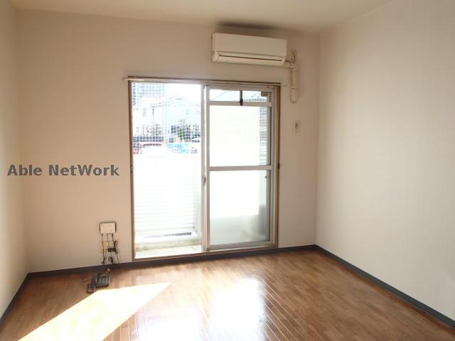 居室・リビング　※同物件、別部屋の写真です