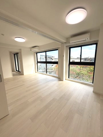 居室・リビング　使いやすい居間です