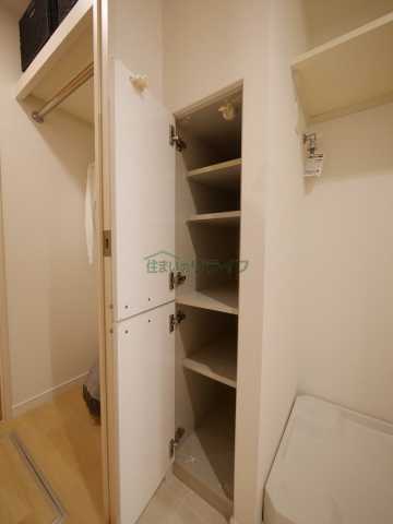 収納　河田町ガデン クラブフロア