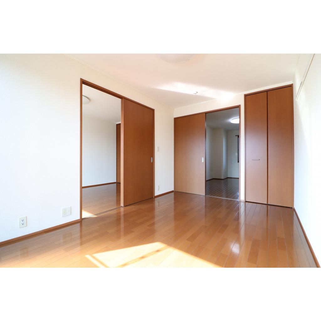 居室・リビング　『かたつけや』