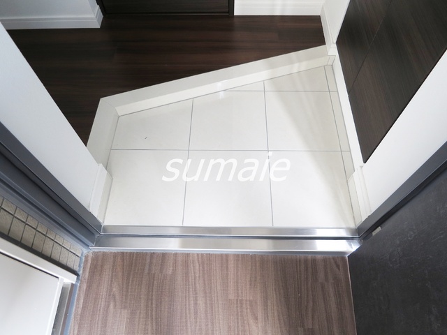 玄関　人工大理石風のお洒落な玄関です☆