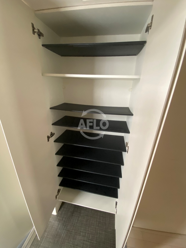 収納　リンデンプラザ心斎橋　シューズボックス