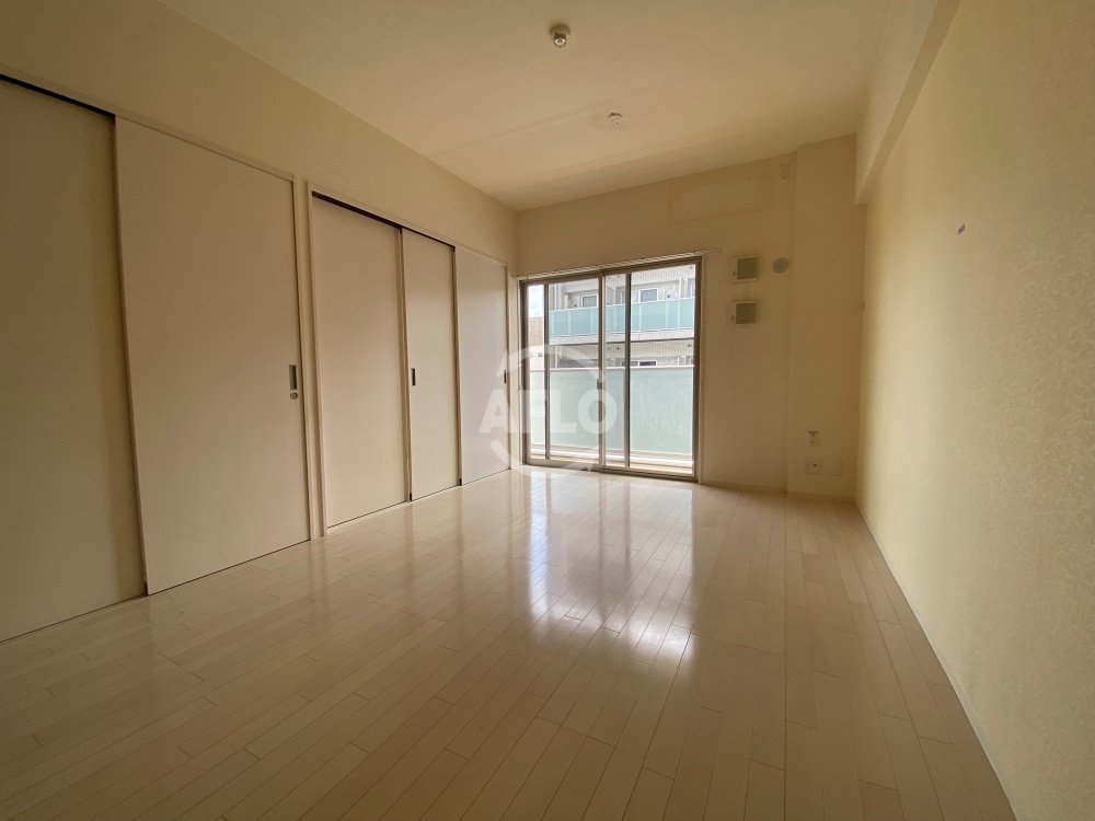 居室・リビング　リンデンプラザ心斎橋　リビング