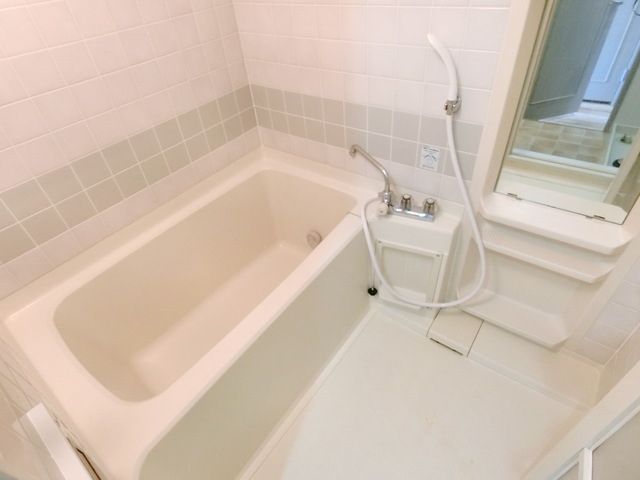 バス・シャワールーム　★お部屋探しはタウンハウジング高幡不動店まで★