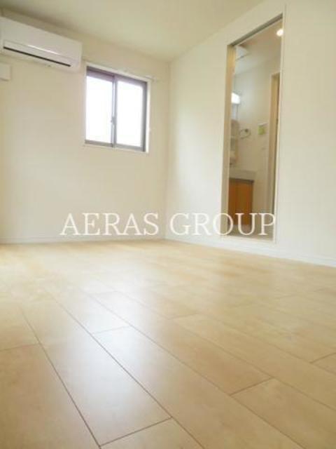 居室・リビング　明るいお部屋