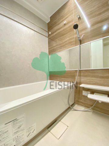 バス・シャワールーム　清潔感のある浴室です！