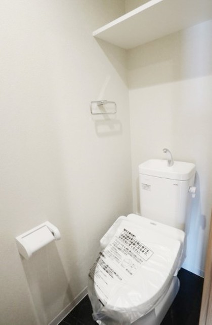 トイレ　別部屋同仕様タイプ