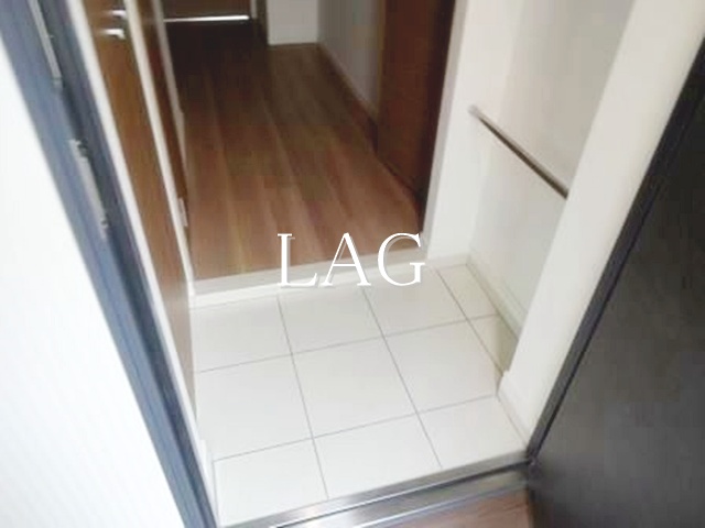 玄関　玄関です。