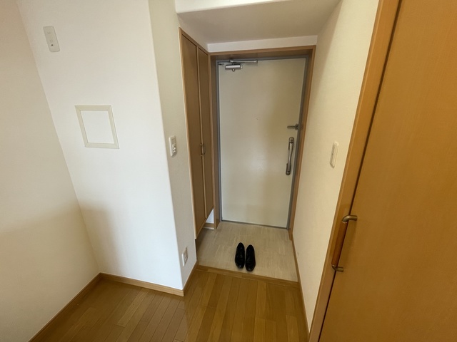 玄関　別号室産興