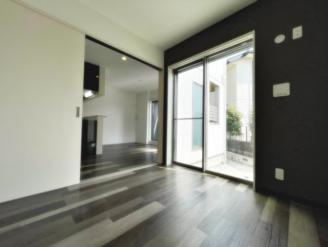 その他部屋・スペース　明るい色調の室内です