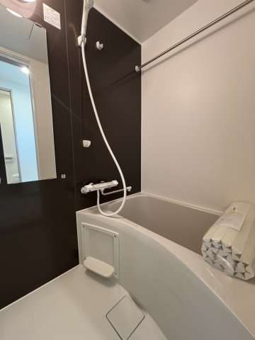 バス・シャワールーム　お風呂で日々の疲れを落としましょう