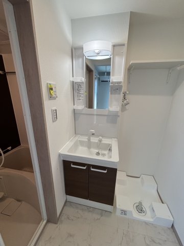 洗面設備　洗面所です