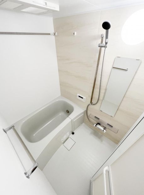 バス・シャワールーム　★ゆったりとできる広さの浴槽★