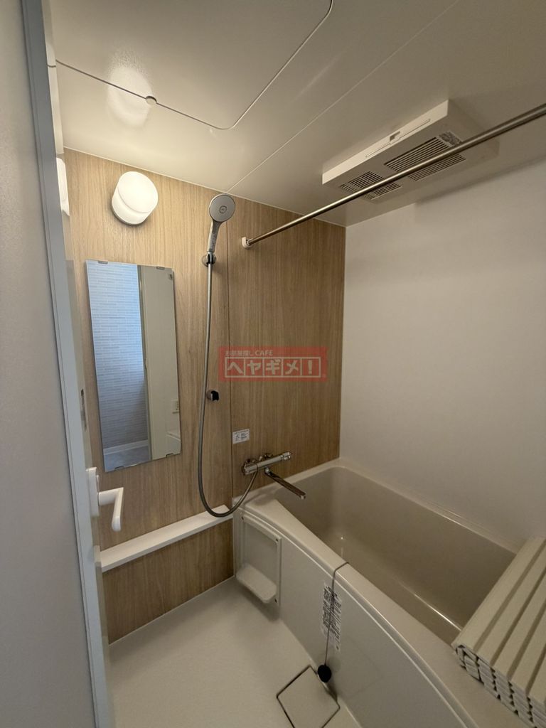 バス・シャワールーム　バス