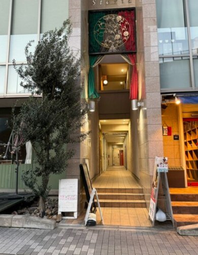 飲食店　Osteria DA Maki(オステリア ダ マキ)（飲食店）まで158m