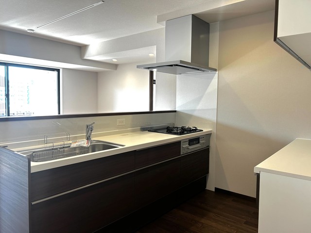 キッチン　※写真は同タイプ住戸です。