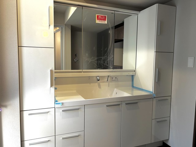 洗面設備　※写真は同タイプ住戸です。