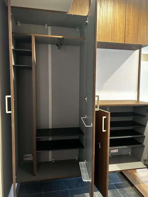 玄関　※写真は同タイプ住戸です。