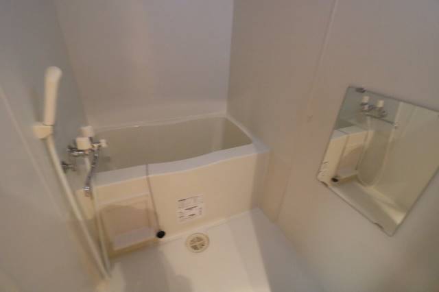 バス・シャワールーム　綺麗な浴室♪