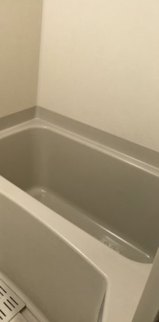 バス・シャワールーム　バスルーム