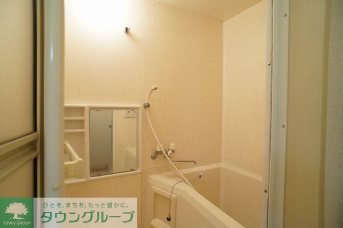 バス・シャワールーム　洗面