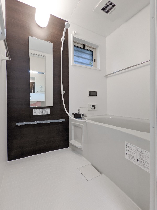 バス・シャワールーム　図面と現状に相違がある場合には現状を優先