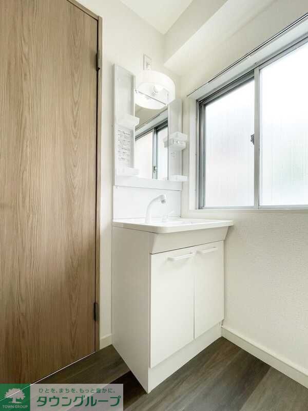 洗面設備　お部屋探しは株式会社　タウンハウジング　までお気軽にお問合…