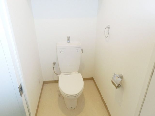 トイレ　※過去写真参考※